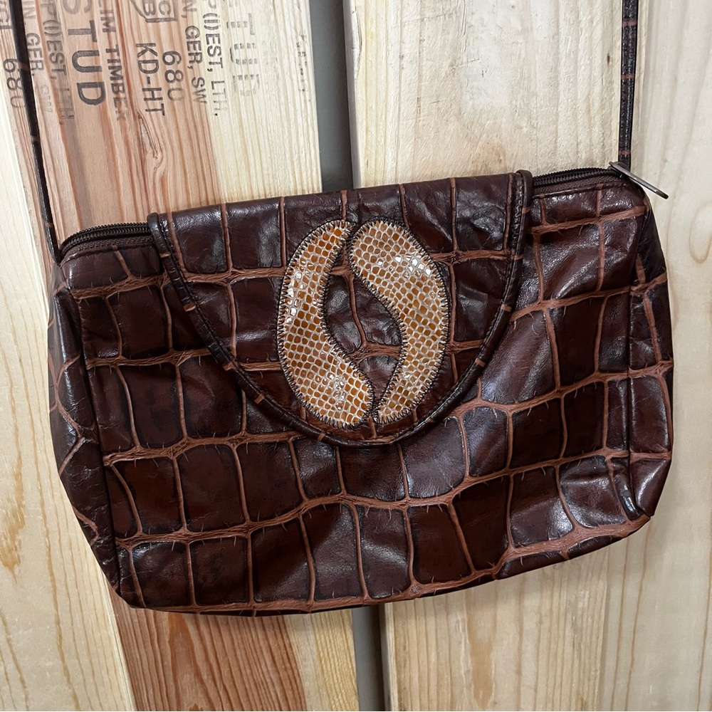 Vintage Brown Leather Croc Embossed Purse Genuine Leather Made in USA